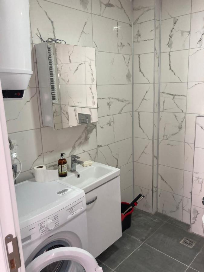 Sahil Aparts - Guelluek Aparthotel Milas Buitenkant foto