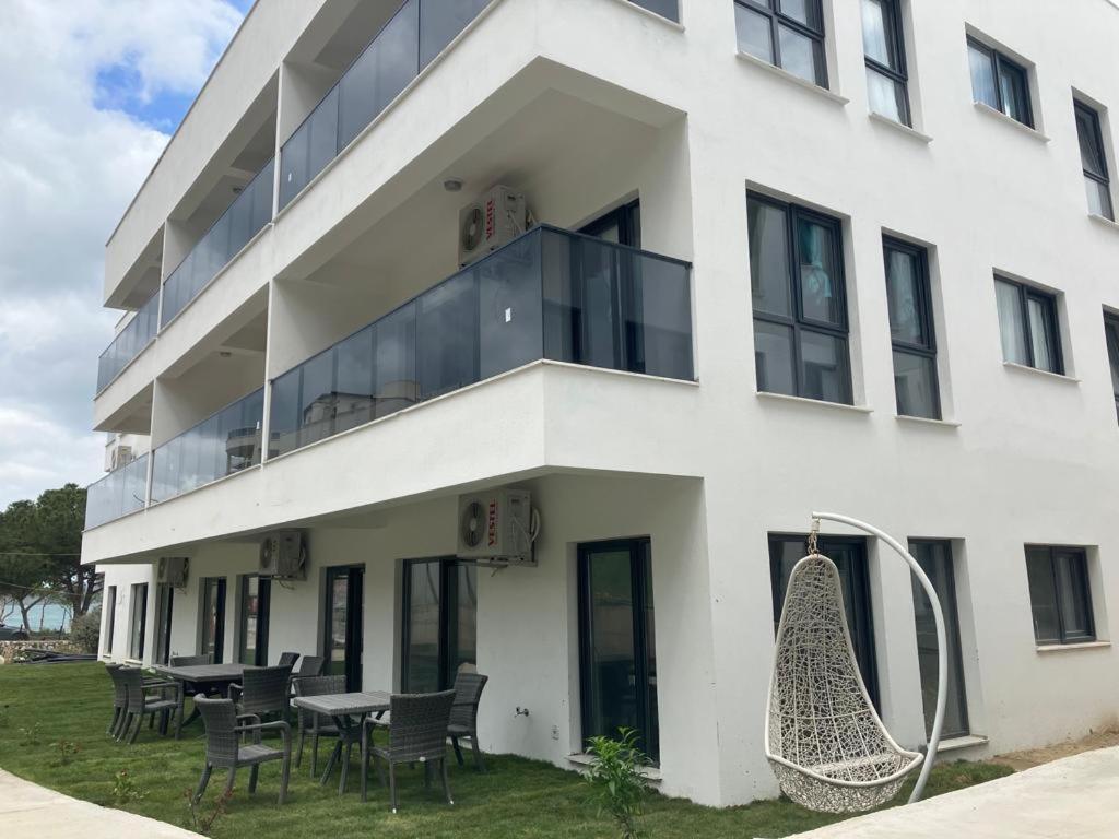 Sahil Aparts - Guelluek Aparthotel Milas Buitenkant foto